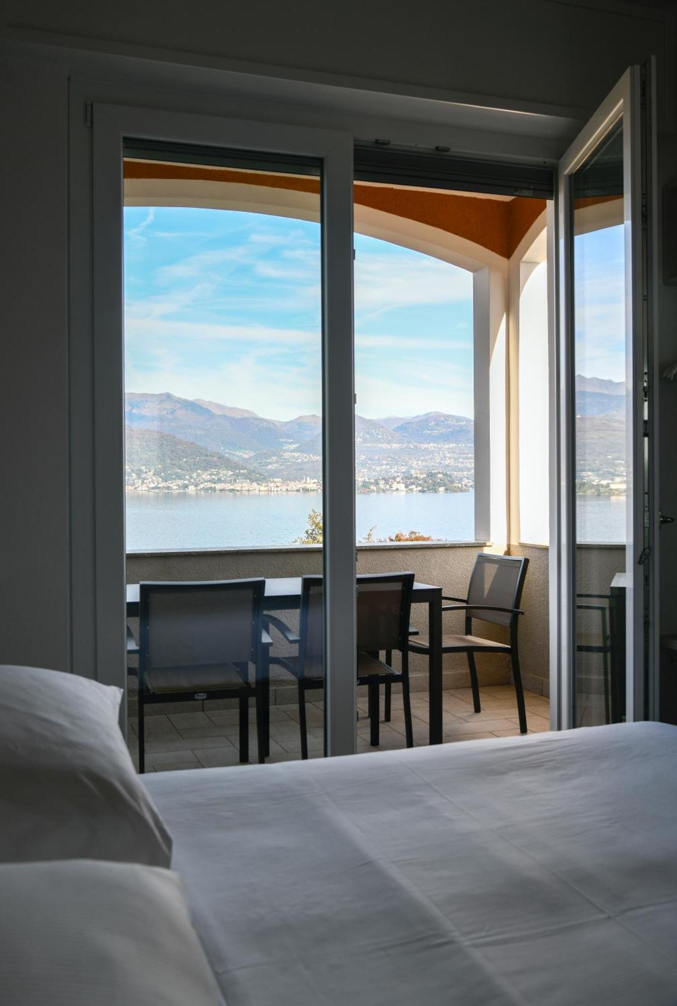 Residence Le Primule Stresa Exterior photo